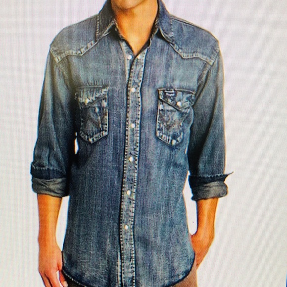wrangler cowboy cut denim shirt